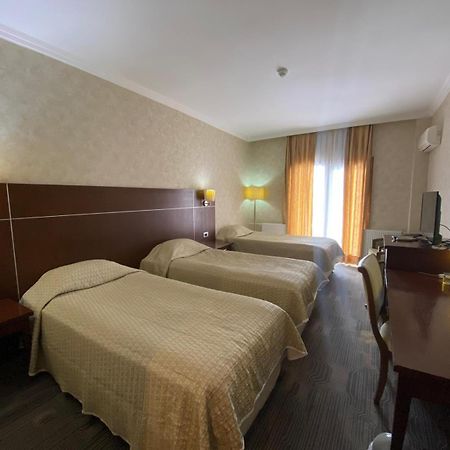 Queen Thermal Resort Hotel Emet 外观 照片